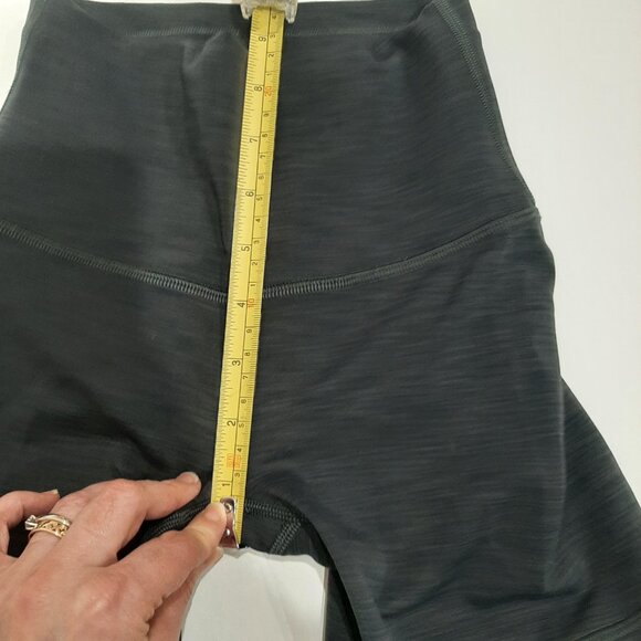 Lululemon high waisted charcoal grey minimalist shorts - Picture 12 of 12